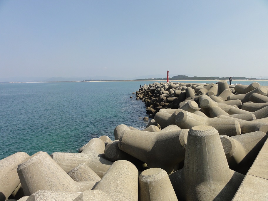 志賀島 志賀島漁港東波戸 赤灯台 今日行ける 福岡市近郊の釣りポイントを教えます