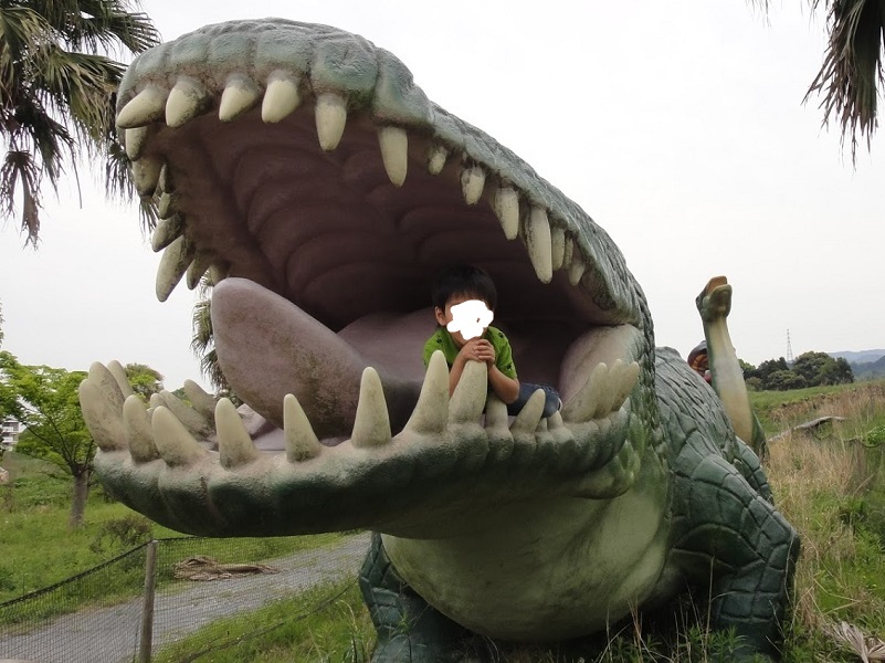 新宮 今は亡き恐竜の公園 何でもライトに楽しむ